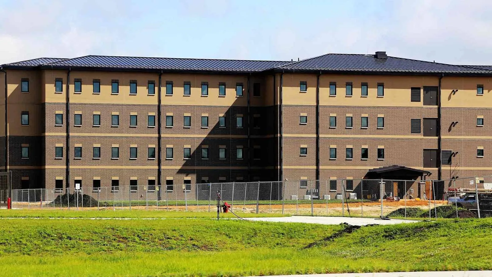 Military Barracks Roofing in Sunnyvale, CA